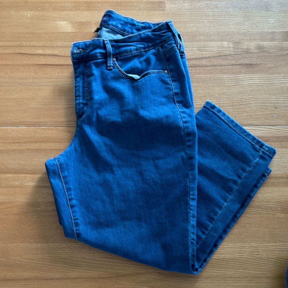 Charter Club Women’s Bristol Capri